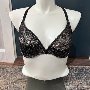 Victoria's Secret 36DD very sexy Black Lace Bra